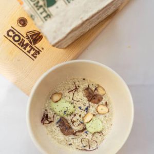 Vichyssoise van Comté kaas, waterkerscrème X Sofie Dumont