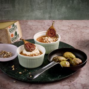 Flan met Comté en honing met gekaramelliseerde vijgen