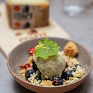 Klein seizoensfruit / Comté kaaszout / Sorbet van limoen en munt