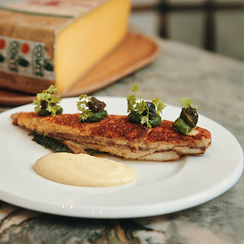 Zeetong met Comté, slakken en spinazie X Sven Ornelis